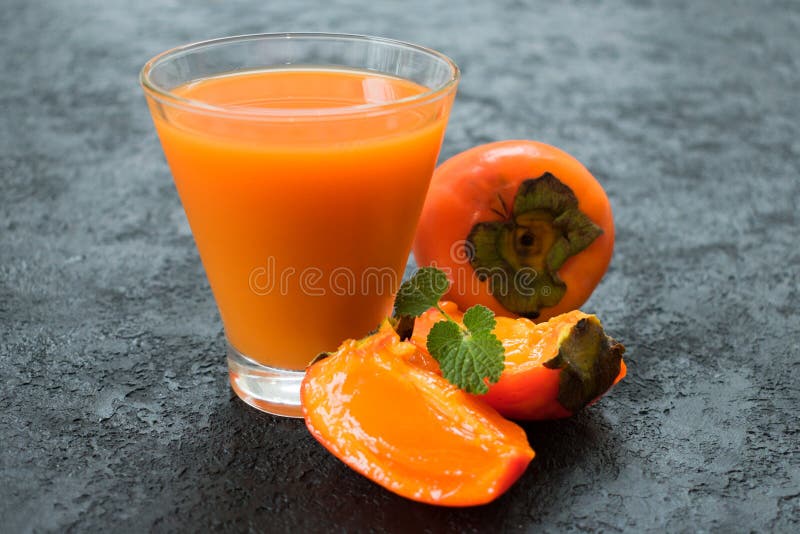 Сок с мякотью из хурмы