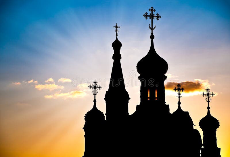 Силуэты православных храмов