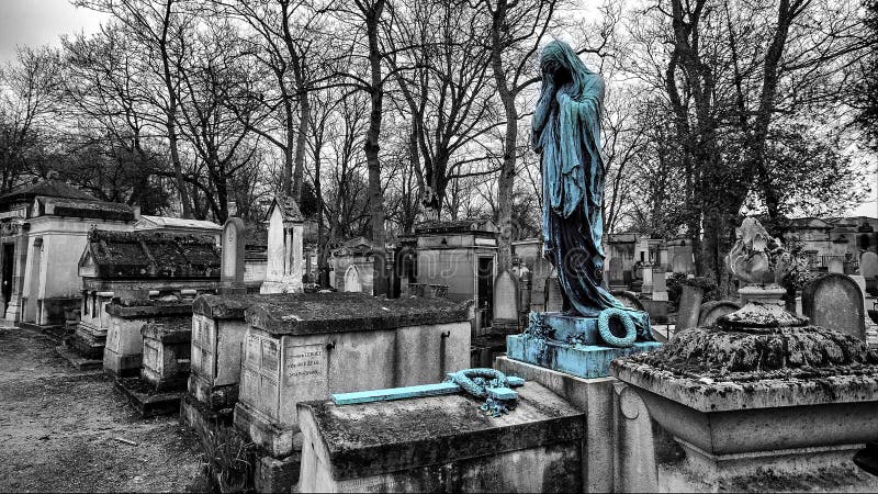 "Украденный гроб и необычные воры: история фантастических людей" Фантастика Дзен