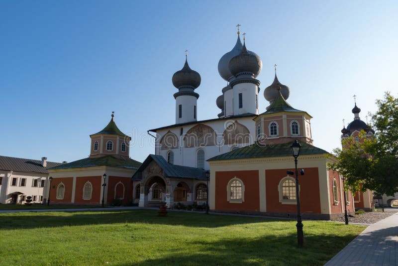 Успенский собор Тихвин
