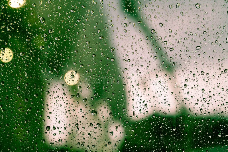 Крупные капли дождя падали. Дождевые капли на окне для монтажа. Дождь релакс. Condensation Glass texture.