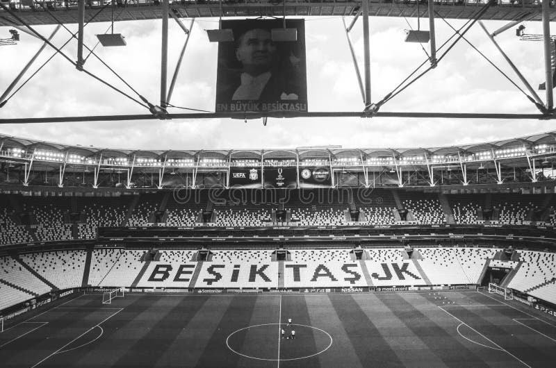 193 Arena Besiktas Vodafone V Stambule Foto Besplatnye I Rf Foto Ot Dreamstime Stranica 3