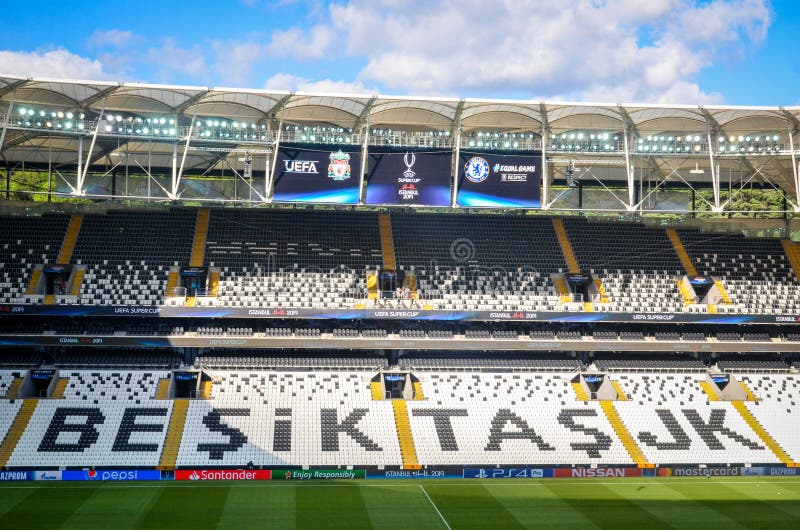 193 Arena Besiktas Vodafone V Stambule Foto Besplatnye I Rf Foto Ot Dreamstime Stranica 3