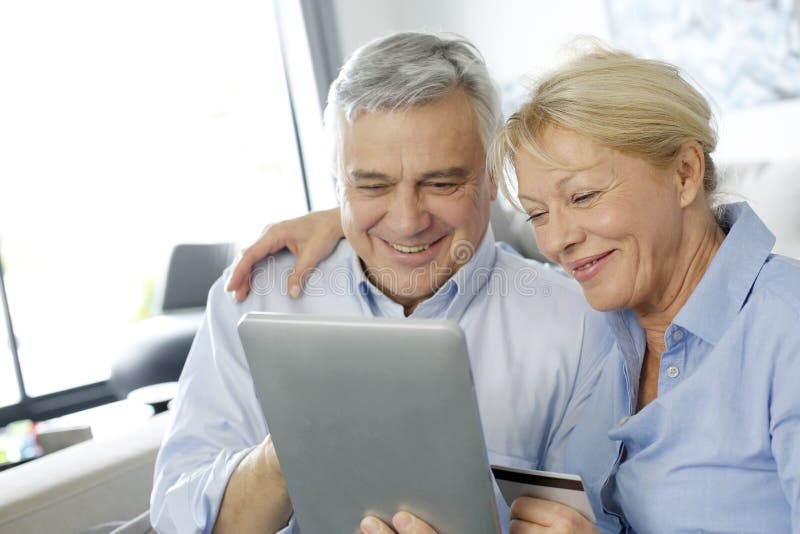 Looking For A Seniors Dating Online Website