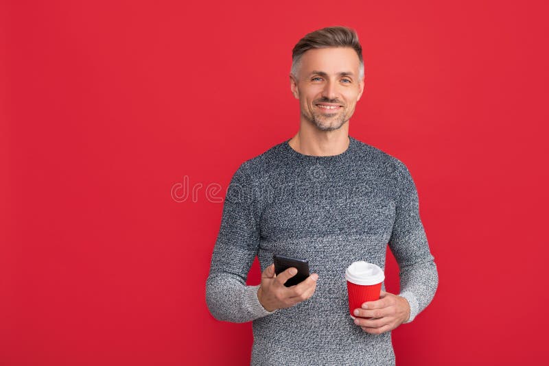 Pythia sweater. Фотосессия в свитере. Диана фаме. Джемпер оверсайз верена. Pythia sweater.