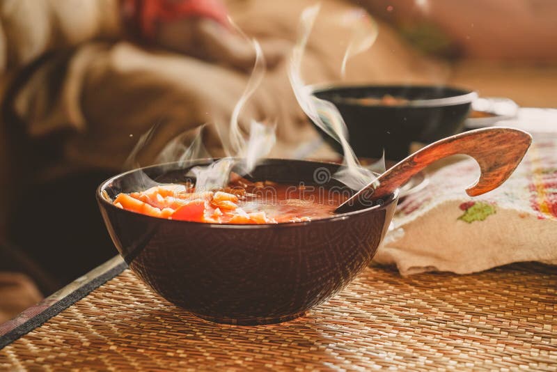 Soup Steam Зображення - огляд 59,712 Стокові фото, векторні зображення й відео A