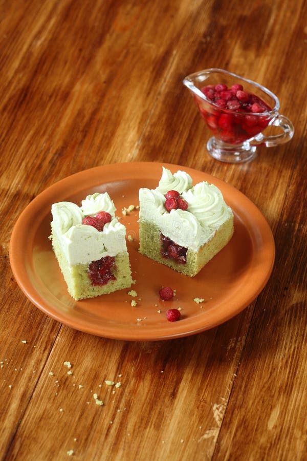 Пан ди Спанья с клубникой