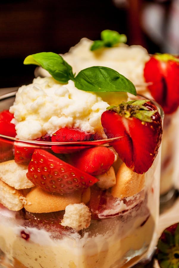 White Chocolate Berry parfait
