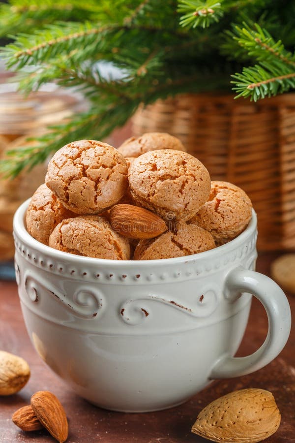 Italian Almond Biscuits