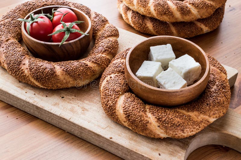 Симит с сыром