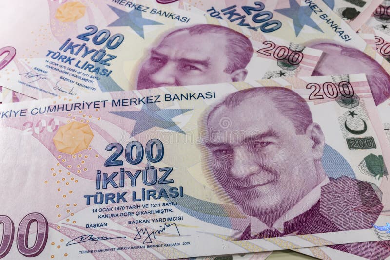 200 турецких в рублях. 200 Турецких лир. Самая крупная купюра турецкие Лиры. Самая крупная купюра в лирах.