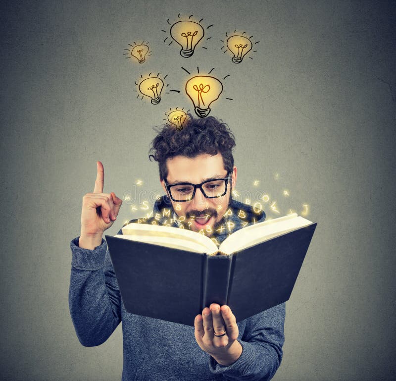 Мудрец с книгой