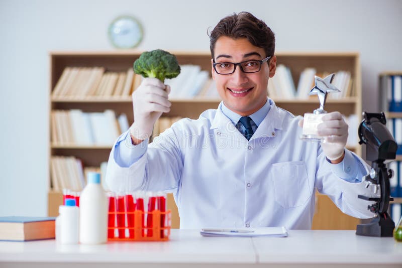 Врач ученый. Вечер ученым, докторам наук. Doctor of Science. Сколько получает учёный медик. Почему ученые докторы появляются очень подалеку лес.