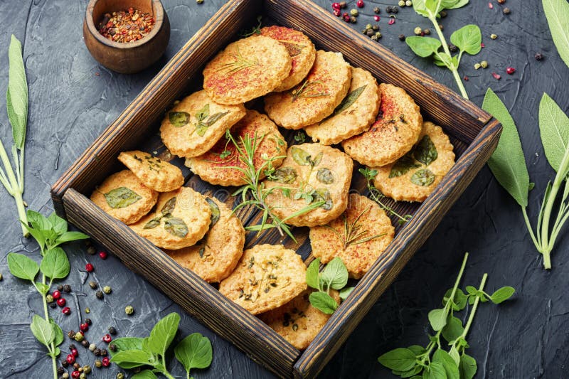 Печенье с засушенными цветами