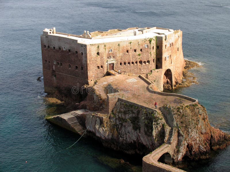 Крепость на острове Berlenga