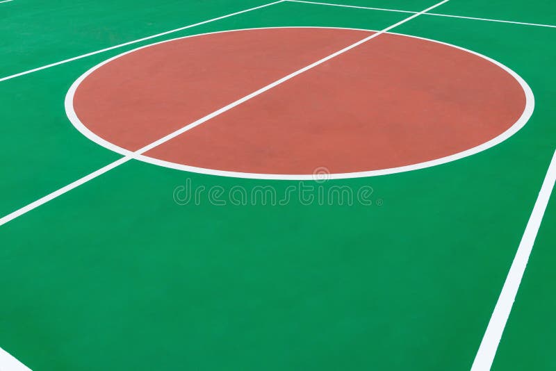 Центральный круг в баскетболе. Баскетбольная площадка в круге. Баскетбольное поле круг. Центральный круг на баскетбольной площадке площадке.