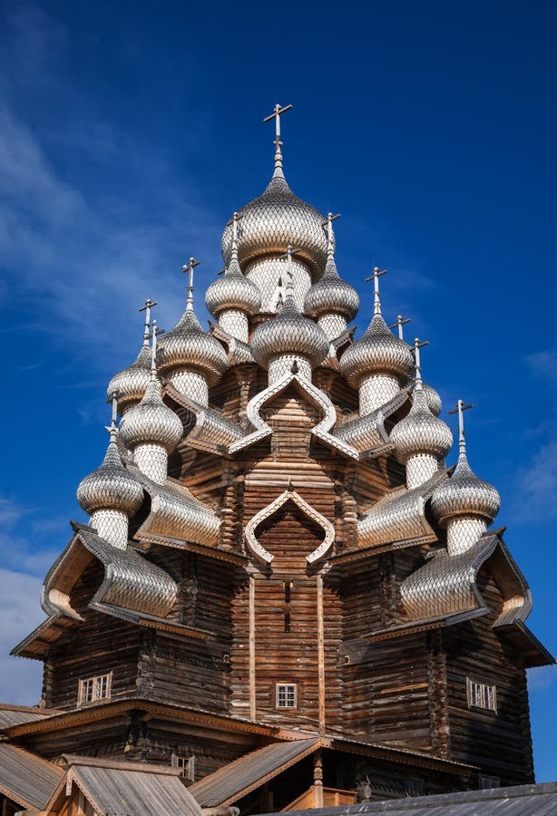 Погост Кижи колокольня
