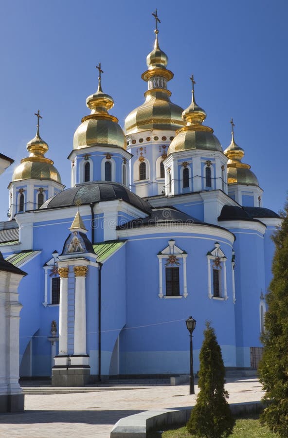 Монастырь Златоверхий монастырь Михайловский