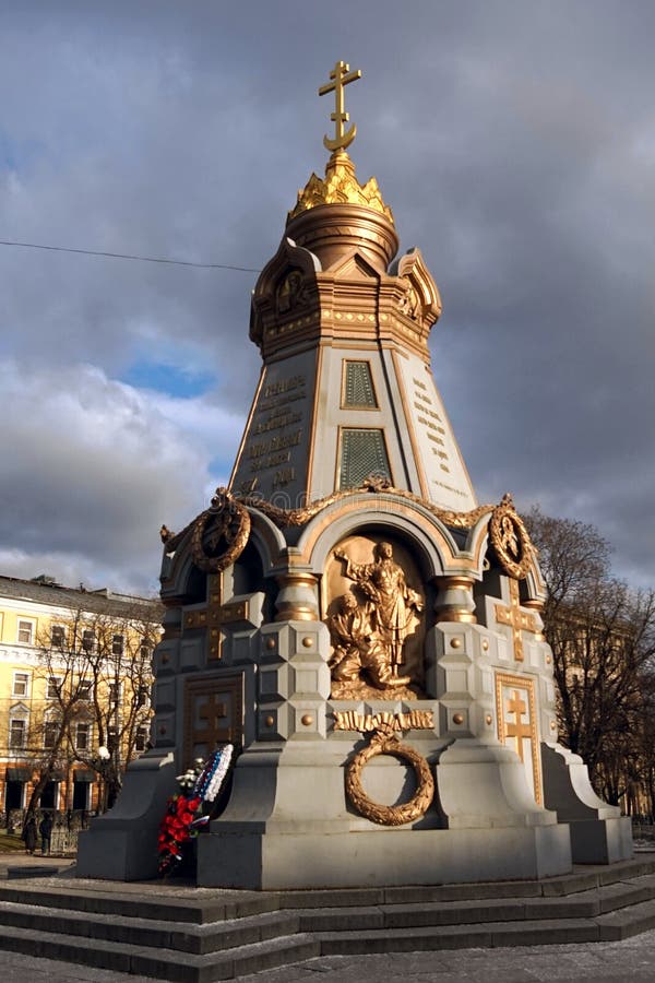 Подольск Троицкий собор памятник гренадерам