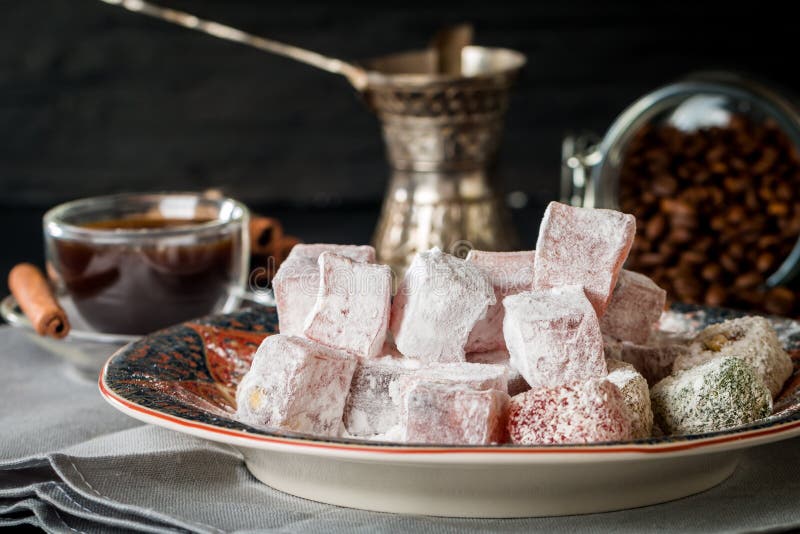 Турецкий кофе с Рахат лукум