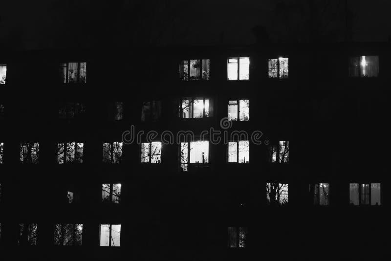 Белый Дом Черные Окна Фото Белый Дом Черные Окна Фото
