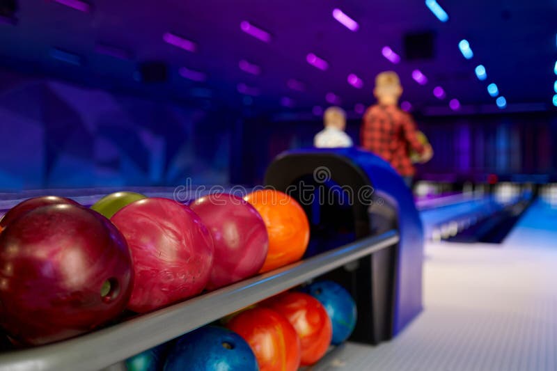 Боулинг на баррикадной. Bowling photo. Bouling photos.