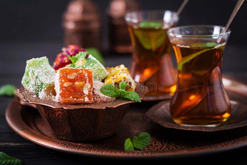 Турецкий кофе с Рахат лукум