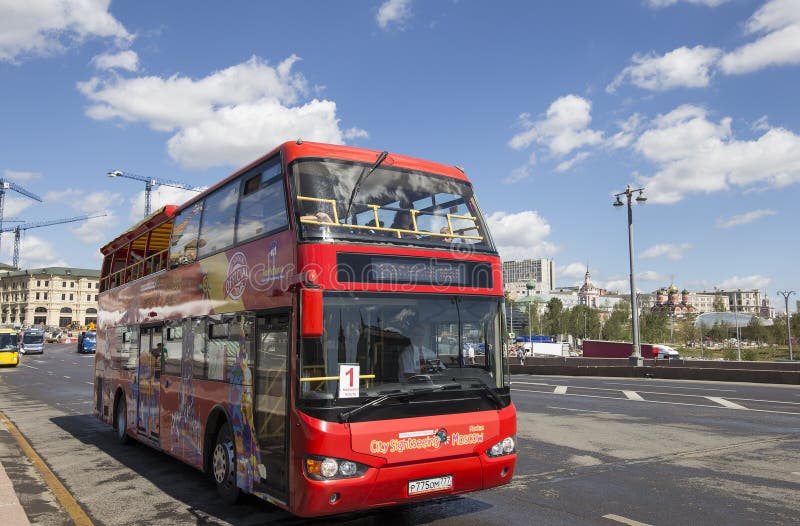 Сити сайтсиинг Москоу. Автобусные компании Москвы. Сити Москоу автобус. Маршрут двухэтажного автобуса в Москве.