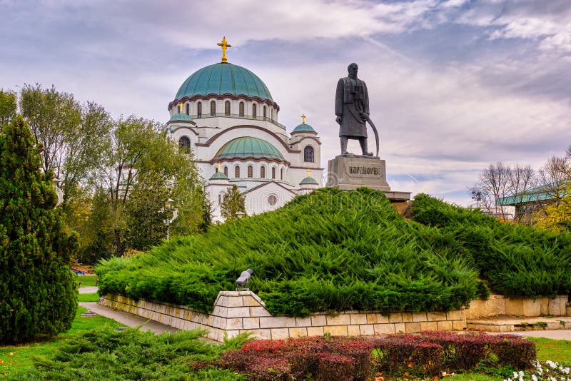 塞尔维亚贝尔格莱德圣萨瓦教堂和卡拉乔杰纪念碑库存图片. 图片包括有文化, 正统, 塞尔维亚, 教会- 179843137