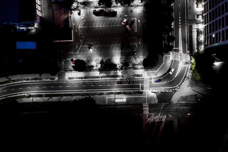 夜路之光与华沙路之城航视顶视图背景风景道曲线库存照片 图片包括有 夜路之光与华沙路之城航视顶视图背景风景道曲线库存照片 图片包括有