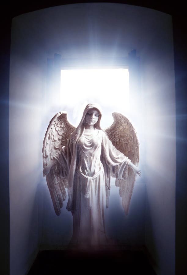 天使光线库存照片 图片包括有监护人 蓝色 概念性 神秘 宗教 愤怒 无罪 气氛 灵魂 天使光线库存照片 图片包括有监护人 蓝色 概念性 神秘 宗教 愤怒 无罪 气氛 灵魂