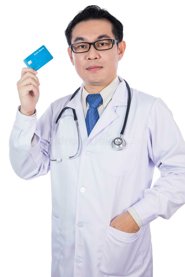 拿着与听诊器的亚裔中国男性医生信用卡库存照片 图片包括有 拿着与听诊器的亚裔中国男性医生信用卡库存照片 图片包括有