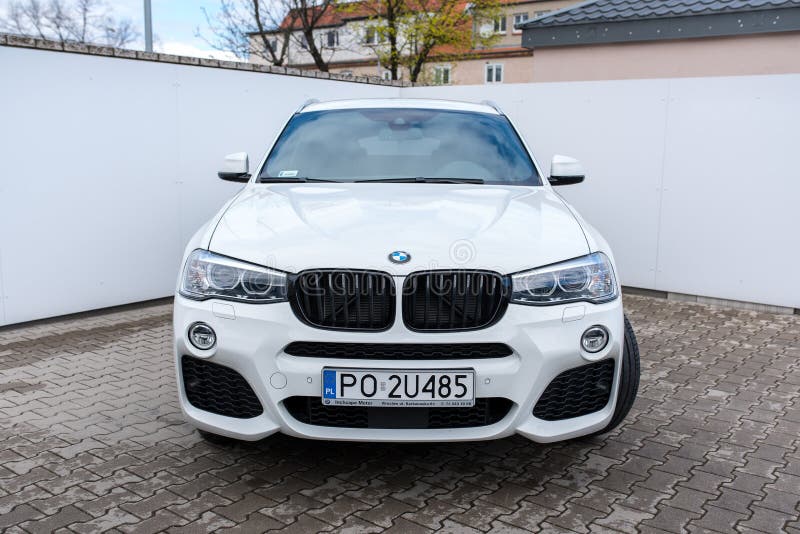 新的白色bmw X1模型介绍编辑类照片 图片包括有x1模型介绍 新的白色bmw