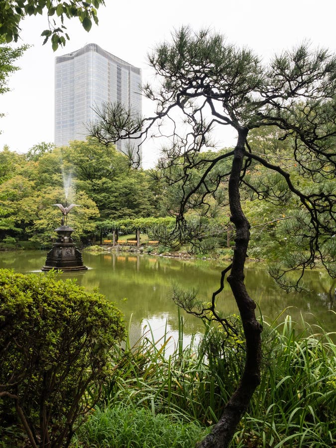 日比谷公园的云溪池与鹤泉库存照片 图片包括有日比谷公园的云溪池与鹤泉 日比谷公园的云溪池与鹤泉库存照片 图片包括有日比谷公园的云溪池与鹤泉