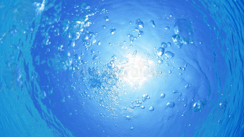 水中气泡库存图片 图片包括有结算 光芒 阳光 抽象 夏天 水肺 通知 宁静 潜水