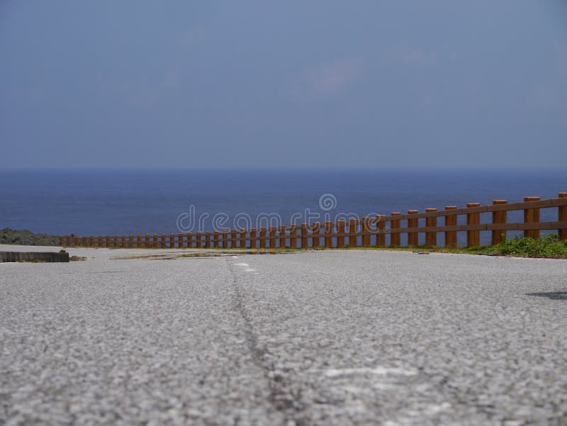 海边路在与那国岛海岛 日本库存照片 图片包括有 海边路在与那国岛海岛 日本库存照片 图片包括有