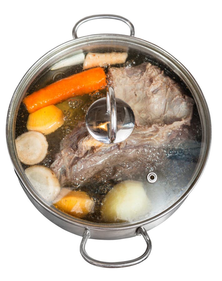 牛肉汤沸腾状态在钢平底锅的库存图片 图片包括有 牛肉汤沸腾状态在钢平底锅的库存图片 图片包括有