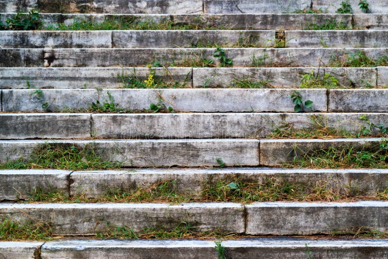 老石步骤库存图片 图片包括有台阶 参差不齐 空白的 抽象 梯子 石头 阶段 空间