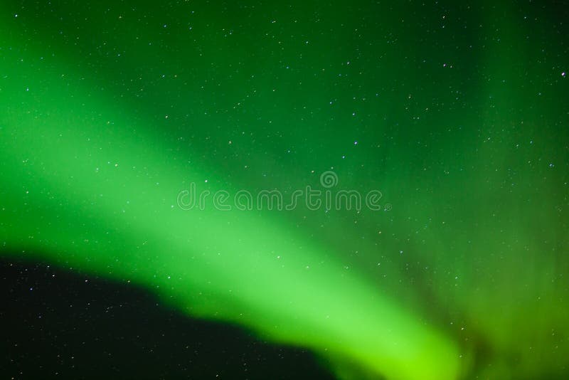 绿色极光borealis夜空背景样式库存图片 图片包括有 绿色极光borealis夜空背景样式库存图片 图片包括有