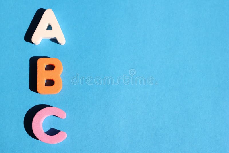 英语字母表的abc第一信件在蓝色背景的o E 英语为库存照片 图片包括有 英语字母表的abc第一信件在蓝色背景的o E 英语为库存照片 图片包括有