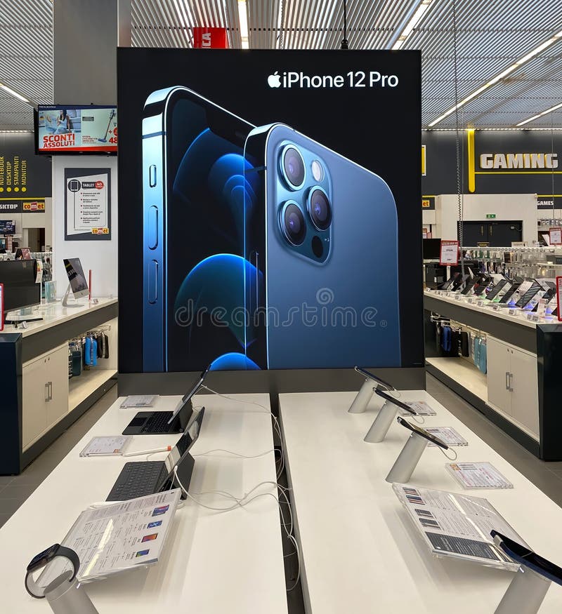 连接用在屏幕上的itunes的iphone展示编辑类图片 图片包括有 2285