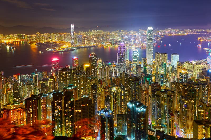 香港夜景库存照片 图片包括有风景 经纪 蓝色 海岸 横向 九龙 画廊 路径 聚会所