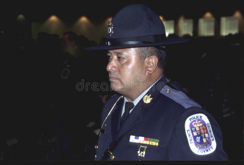 乔治王子的县警察局长图库摄影片 图片包括有法律 王子 罪行 乔治 马里兰 办公室 警察 乔治王子的县警察局长图库摄影片 图片包括有法律 王子 罪行 乔治 马里兰 办公室 警察