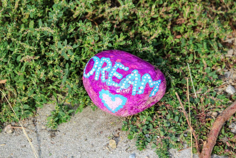  d'“Dream†de sentiment de peinture de roche images libres de droits d'“Dream†de sentiment de peinture de roche images libres de droits