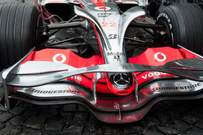 (1) samochodowa formuła mclaren Mercedes rasy zdjęcie stock (1) samochodowa formuła mclaren Mercedes rasy zdjęcie stock
