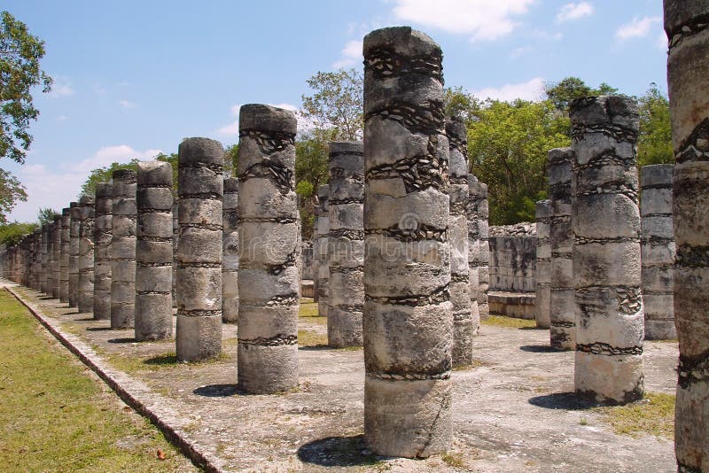 1000 pillars complex at Chichen Itza site, Yucatan, Mexico. 1000 pillars complex at Chichen Itza site, Yucatan, Mexico