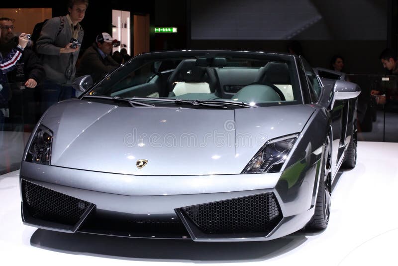 2010 Geneva lamborghini motorowego przedstawienie superleggera zdjęcie stock 2010 Geneva lamborghini motorowego przedstawienie superleggera zdjęcie stock