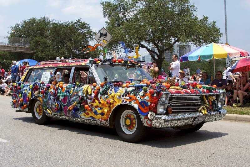 Orange Show's biggest outreach program, a vehicle for the message that art is an integral part of everyone's everyday life. Orange Show's biggest outreach program, a vehicle for the message that art is an integral part of everyone's everyday life.