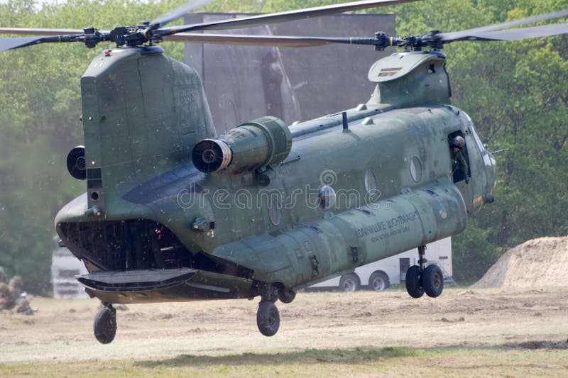 47 ch chinook helikopter