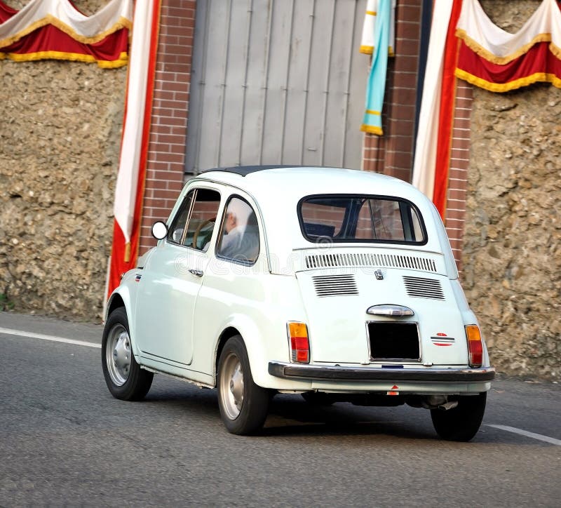 Fiat 500 zdjęcie stock. Obraz złożonej z cara, coupe